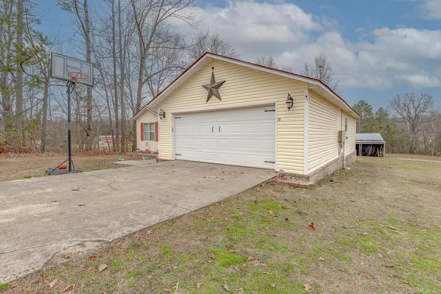 80 Circle Drive, Evening Shade, AR 72532 - Image #3