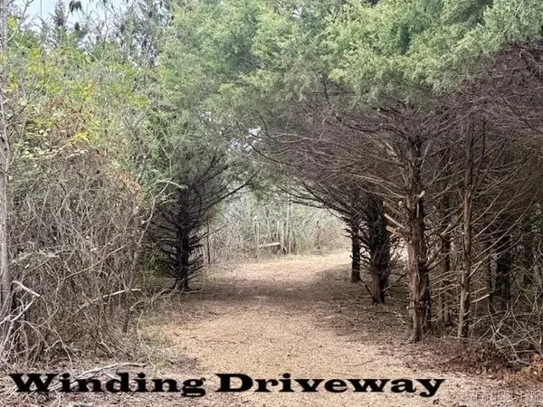 162 Janel Court, Romance, AR 72136