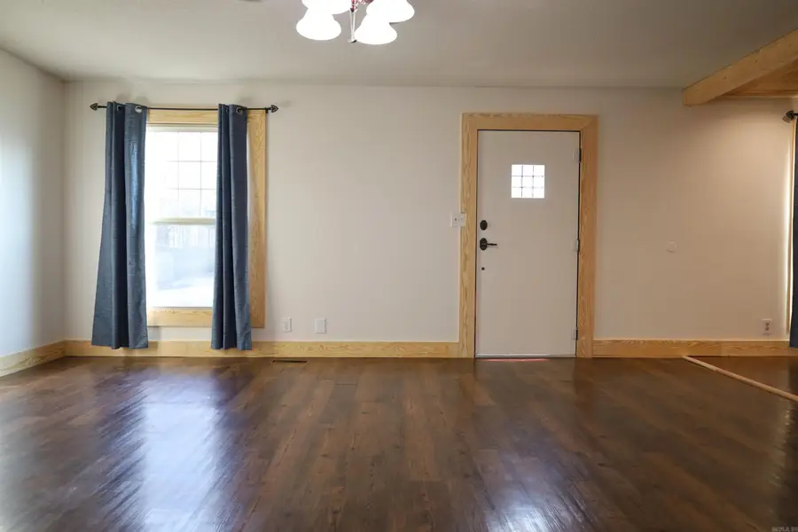 919 W Mueller, Paragould, AR 72450 - Image #2