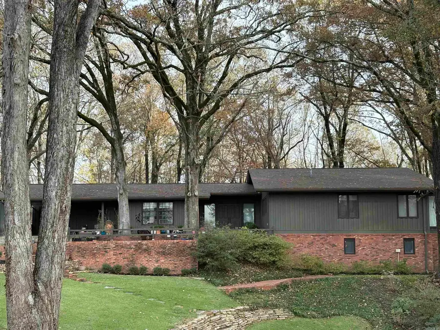 208 Neil Rd, Helena, AR 72342 - Image #2