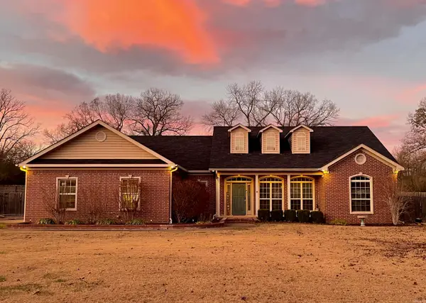 1601 Oak Shadows Drive, Sherwood, AR 72120