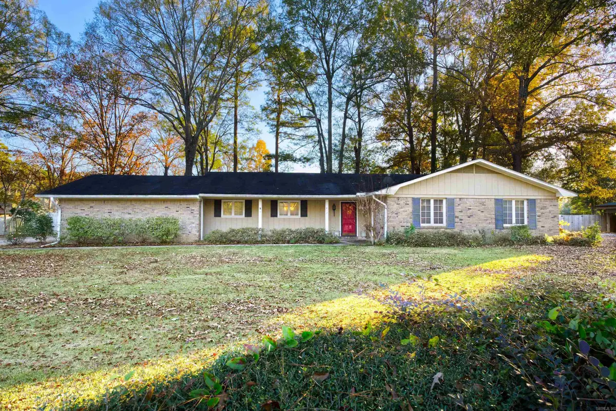 812 Pine Ridge Dr, Hamburg, AR 71646 - Image #1