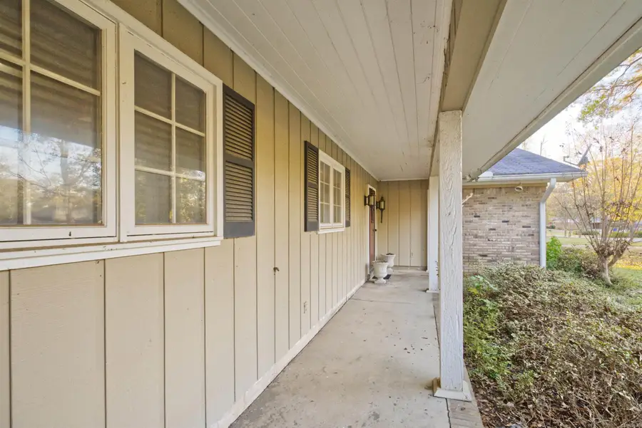 812 Pine Ridge Dr, Hamburg, AR 71646 - Image #3