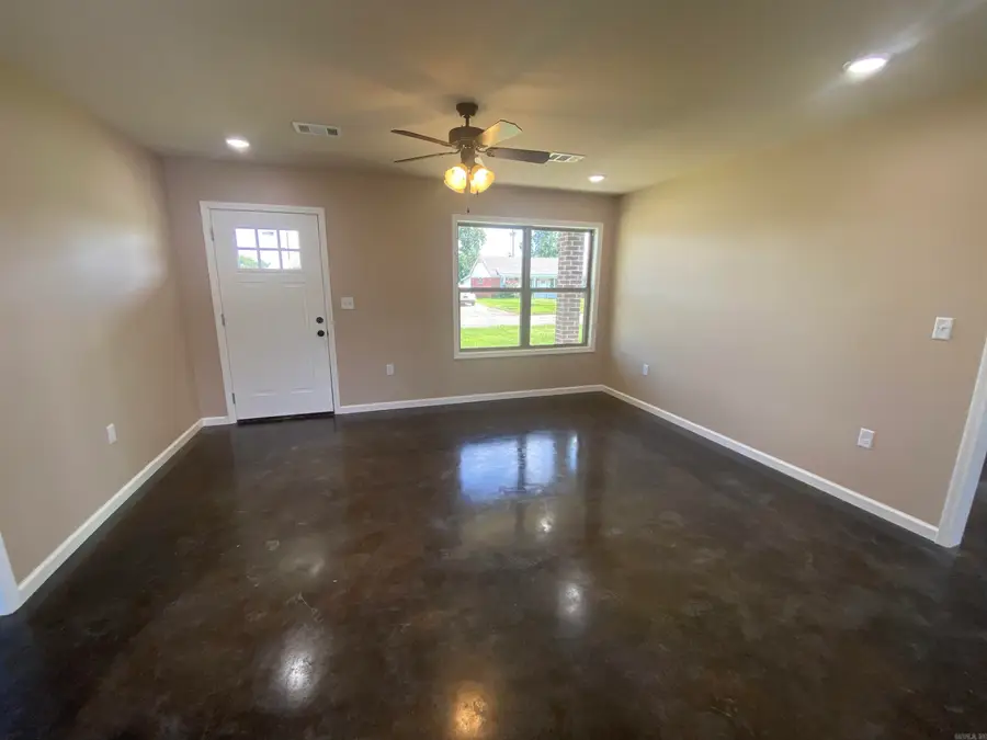 1200 Mulberry, Trumann, AR 72472 - #3