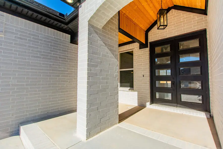 2243 E Maryland Ave, Sherwood, AR 72120 - Image #2