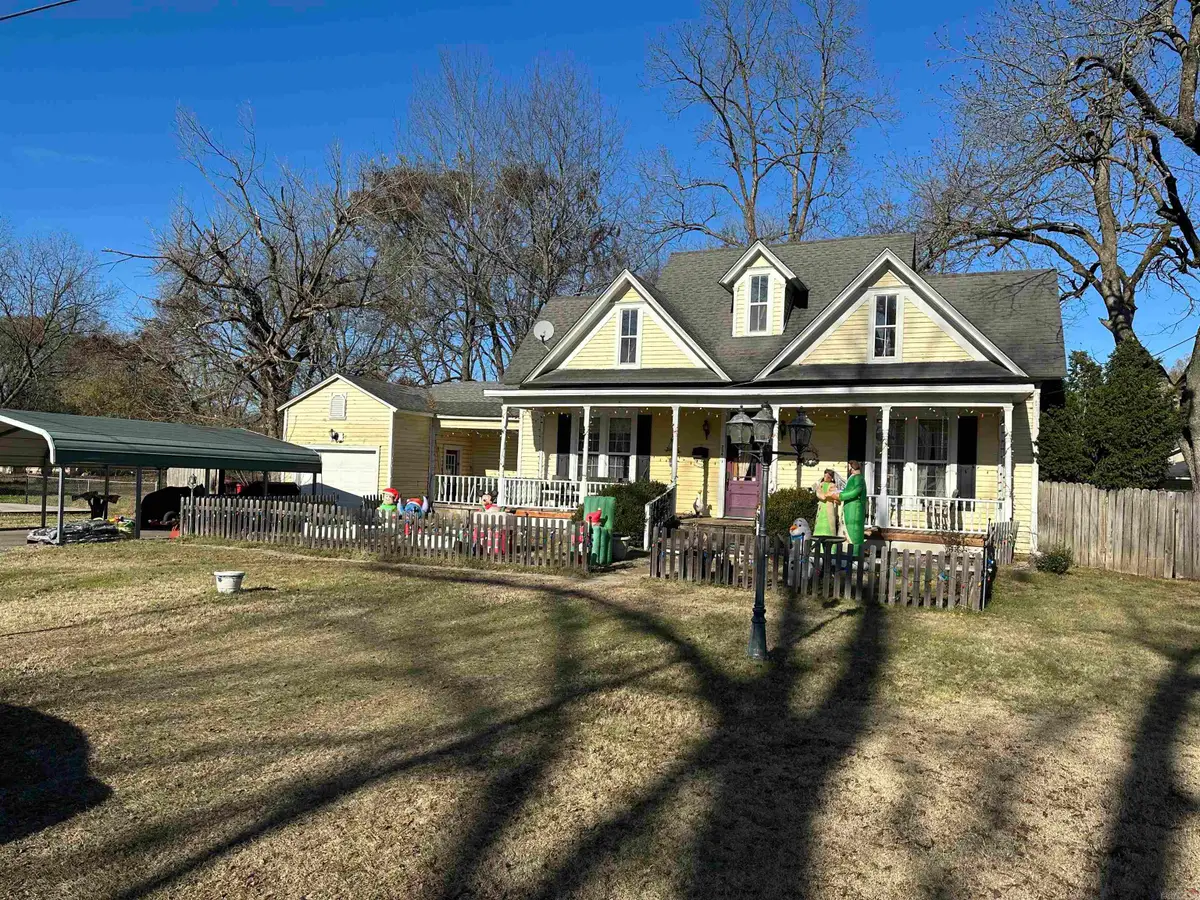 204 Maple Street, Dardanelle, AR 72834 - Image #1