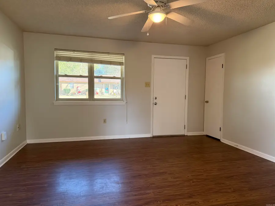 19 Hartwell Place, Gray, AR 72140 - Image #2