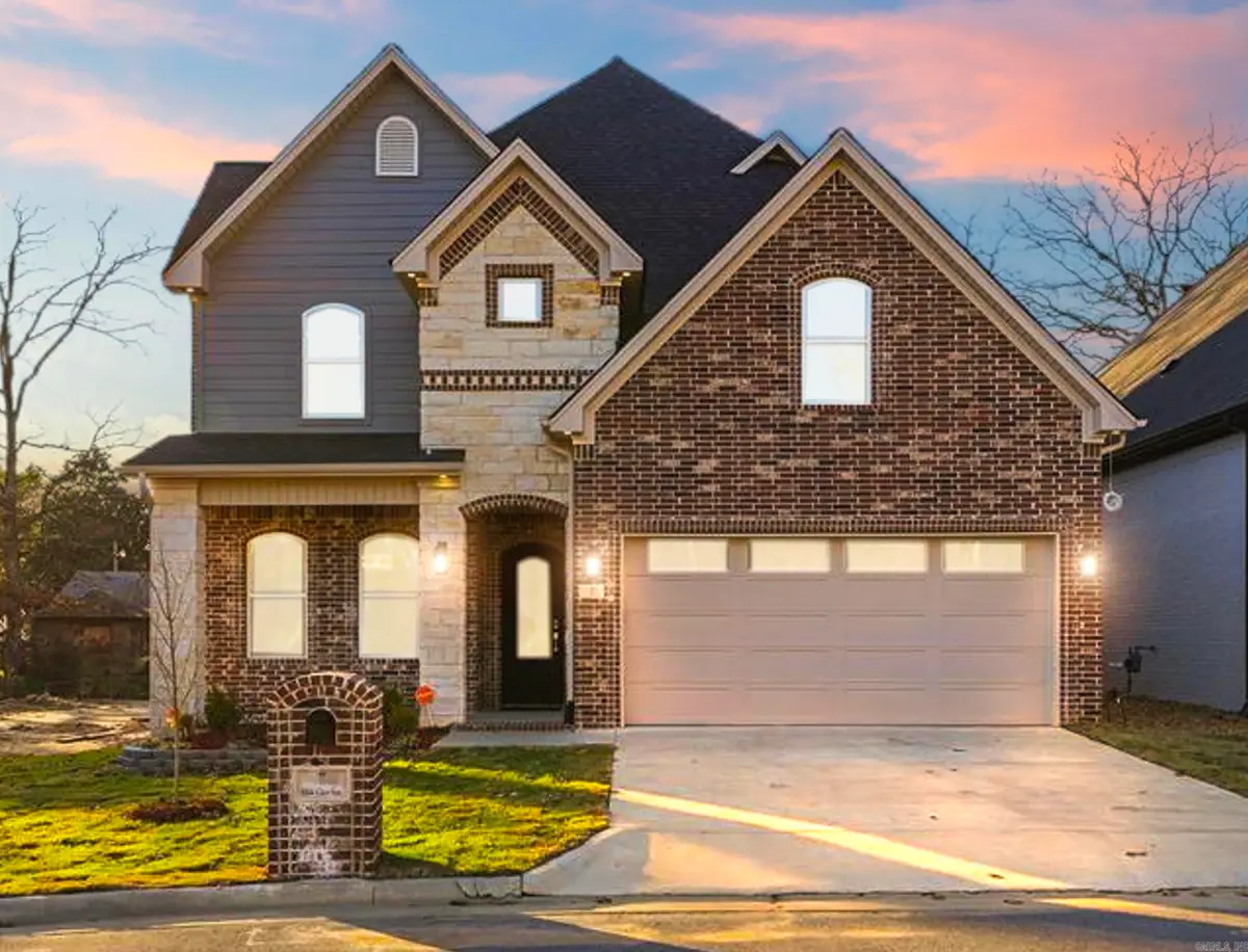 7 Oak Glen Lane, Little Rock, AR 72227 - Image #1