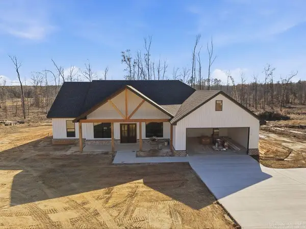 10589 West Miller, Bauxite, AR 72011
