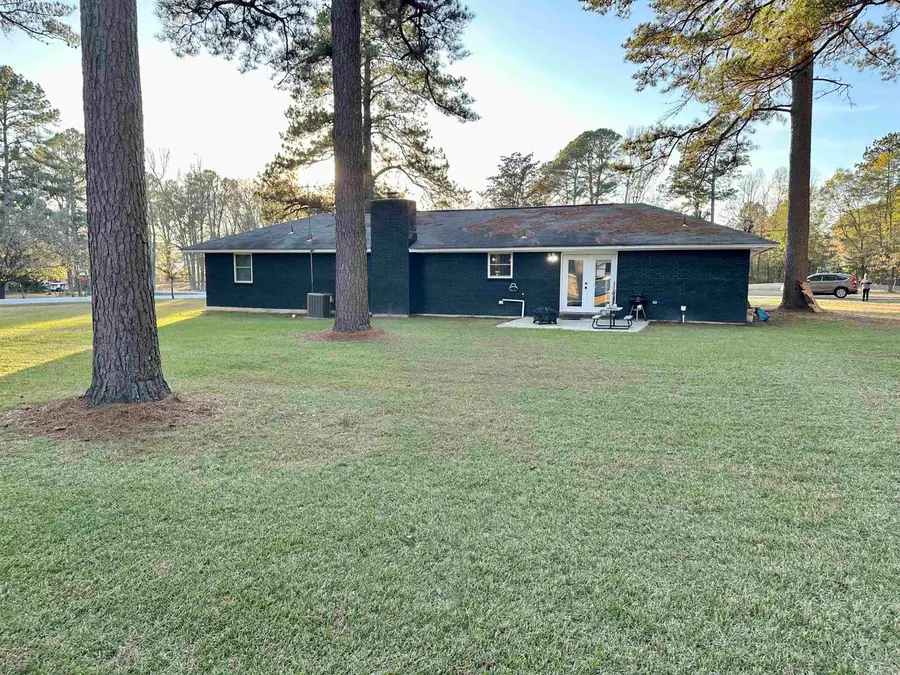 411 Rolling Hills Dr, White Hall, AR 71602 - Image #3