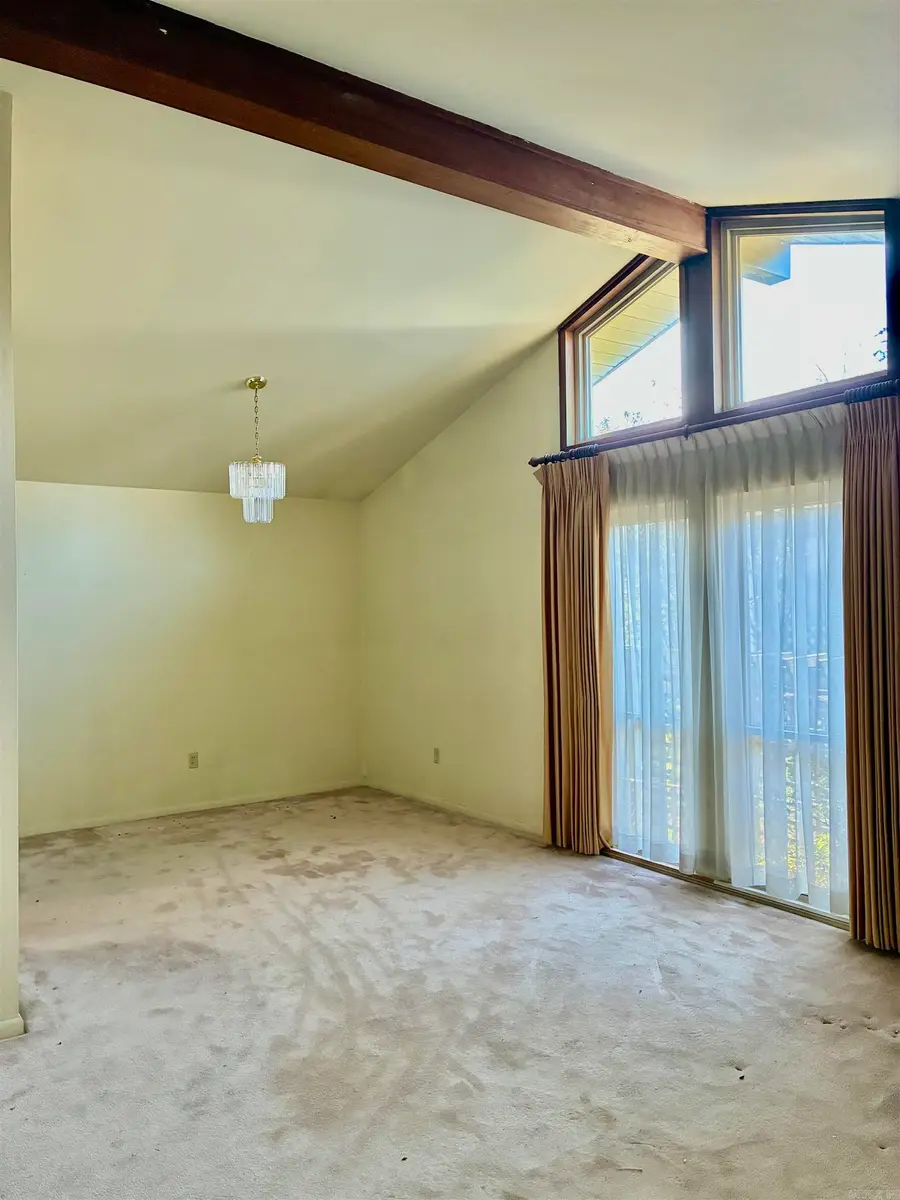 10219 Ronald Drive, Little Rock, AR 72205 - Image #3