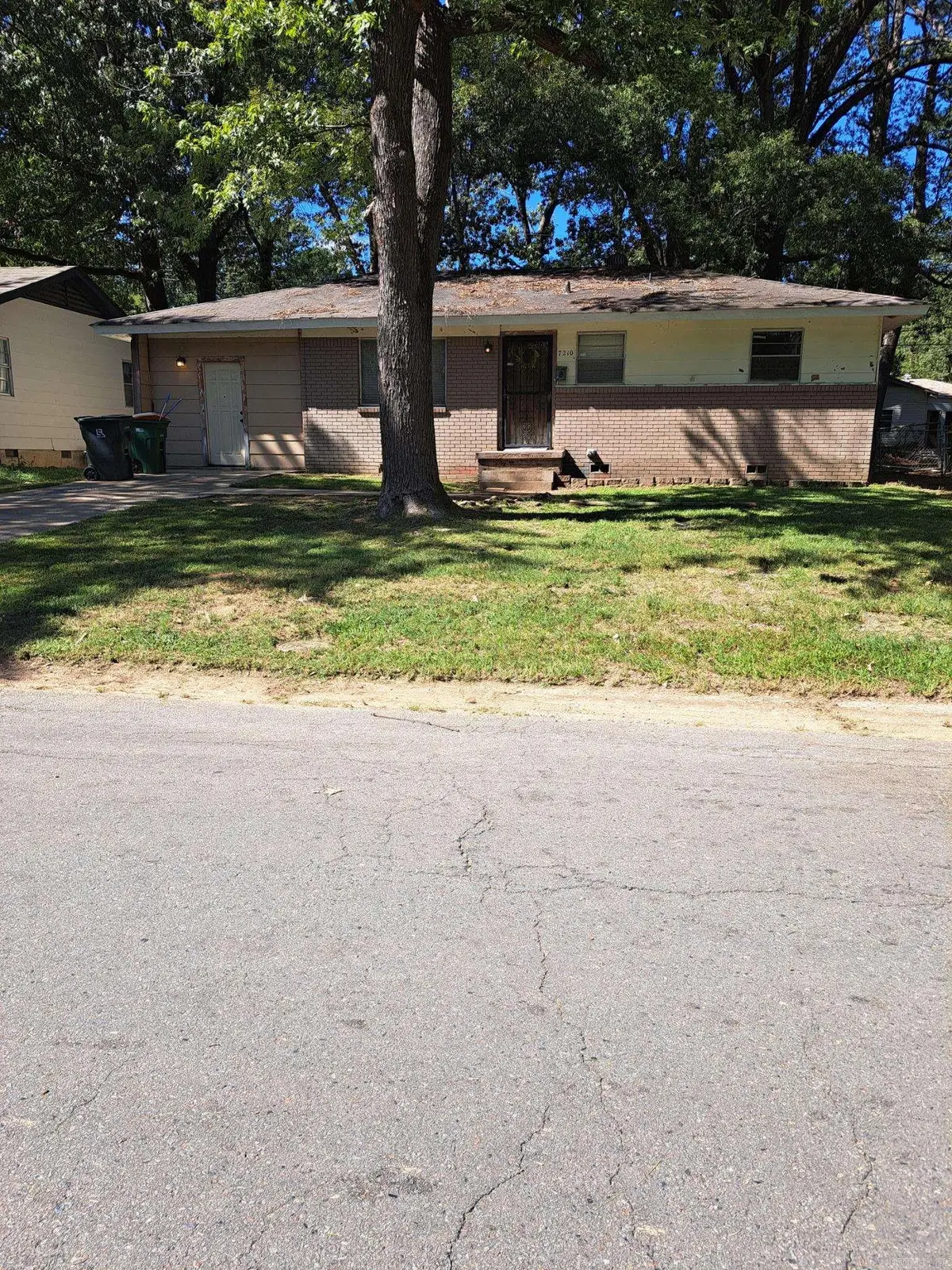Address Withheld By Seller, Little Rock, AR 72209 - Image #1