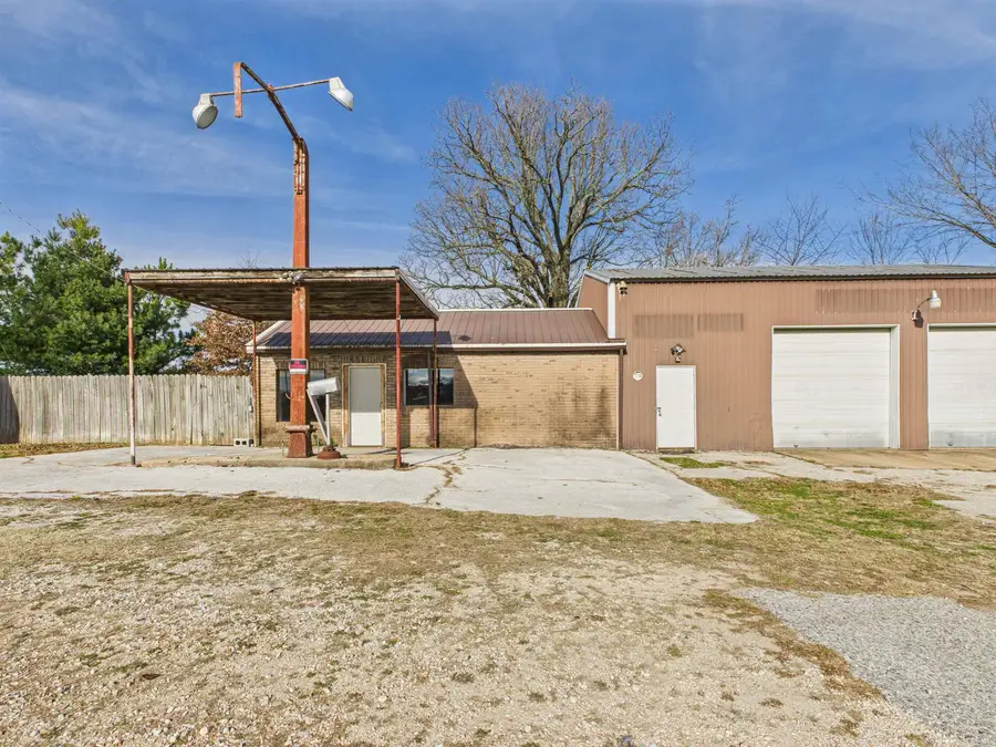 9513 E 62 Highway, Harrison, AR 72601 - Image #2