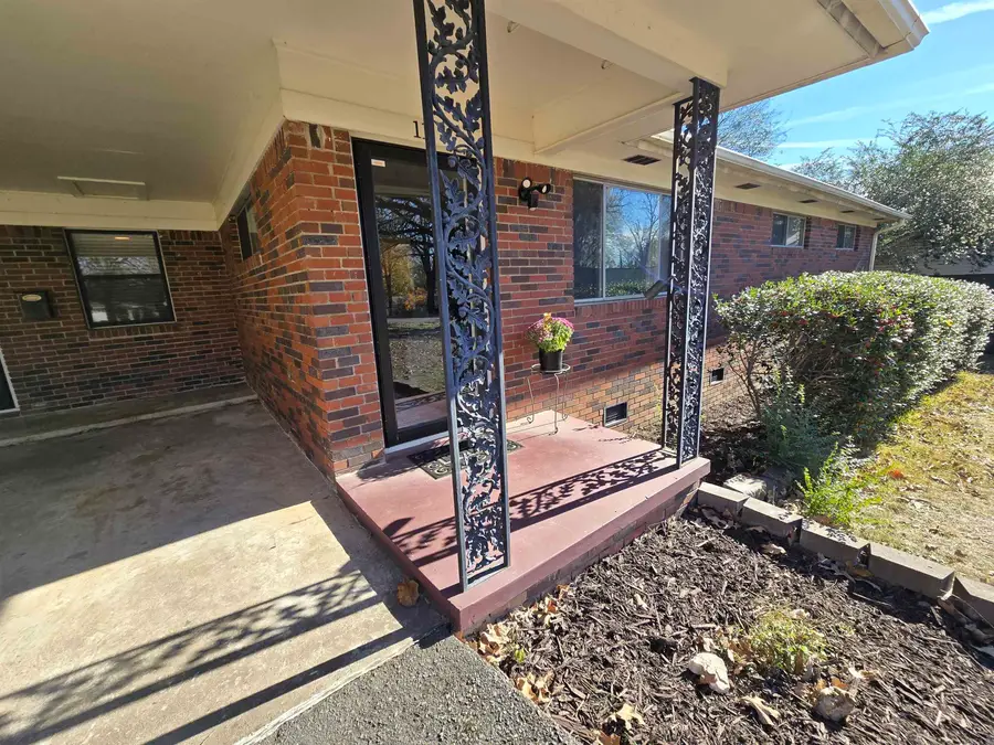 11 Berrywood Circle, Little Rock, AR 72205 - Image #3