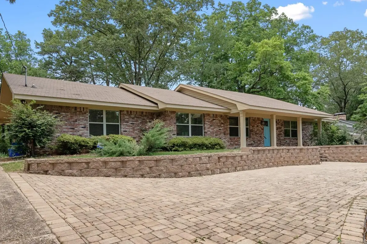 203 Bafanridge Street, Hot Springs, AR 71901 - Image #1