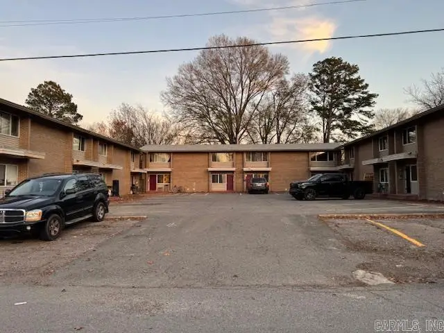 300 N Clinic Street, Searcy, AR 72143 - Image #1