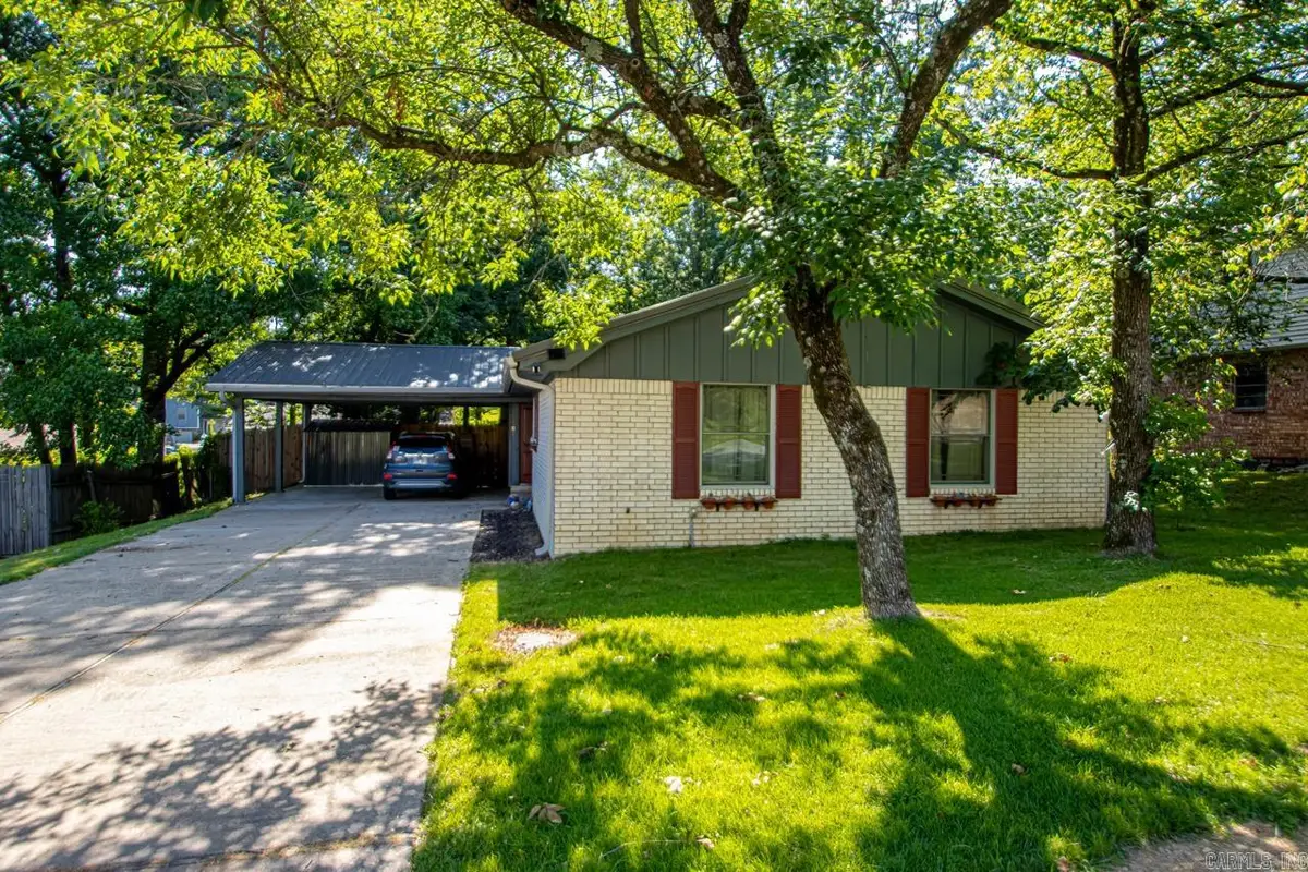 307 Alamo Dr Drive, Little Rock, AR 72211 - Image #1