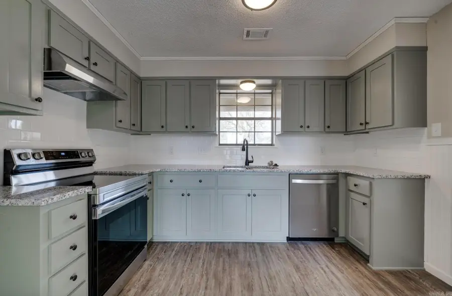 10601 Harper Rd, Little Rock, AR 72206 - Image #2