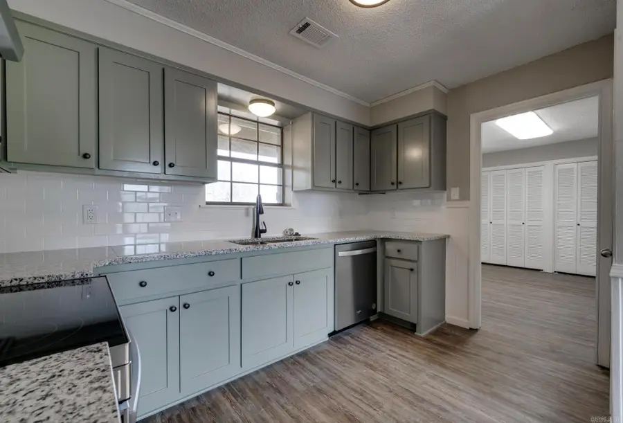 10601 Harper Rd, Little Rock, AR 72206 - Image #3