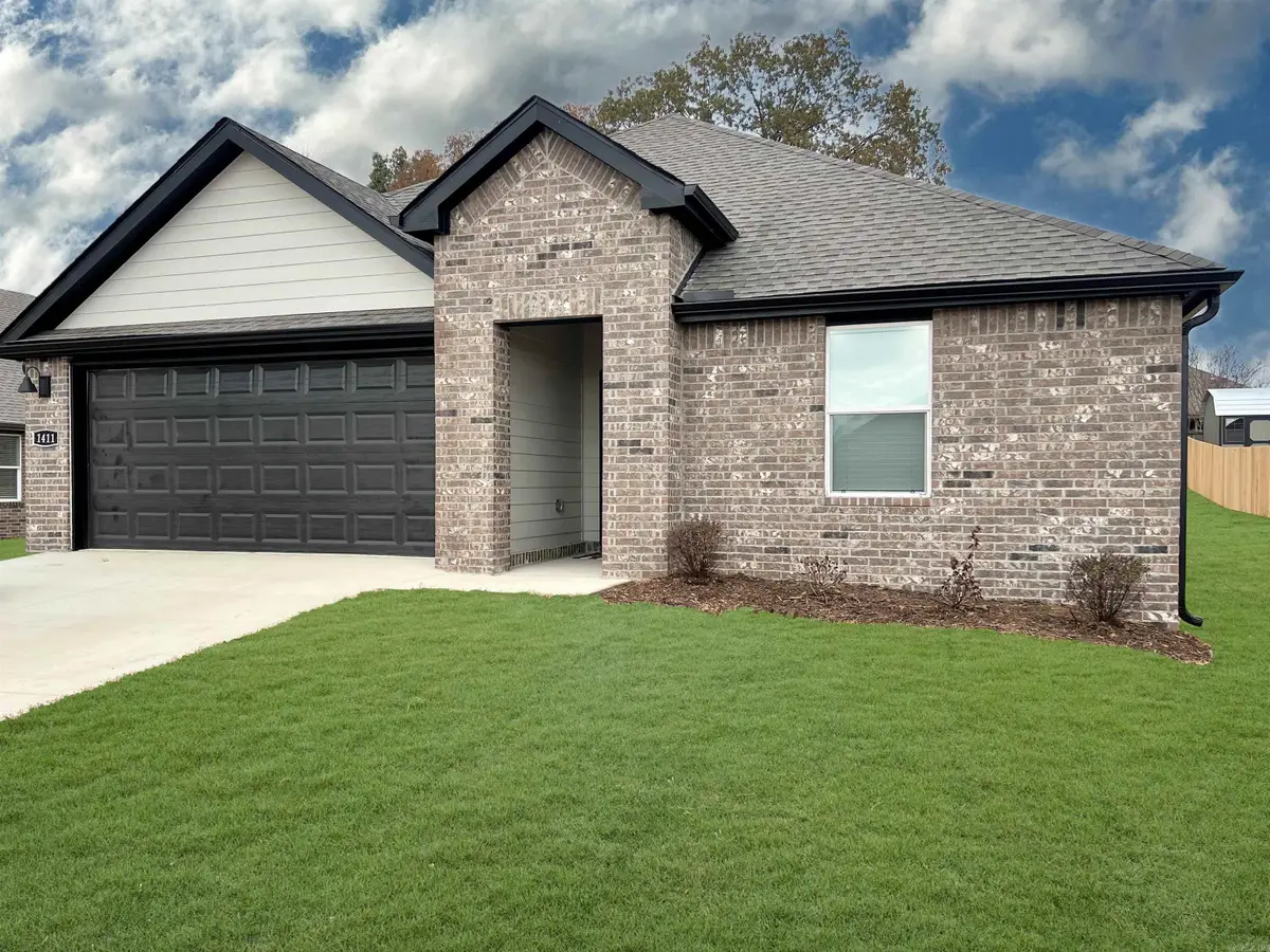 1603 Ridgefield Circle, Searcy, AR 72143 - Image #1