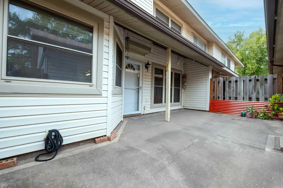 5 Hampshire Circle, Little Rock, AR 72212 - Image #2