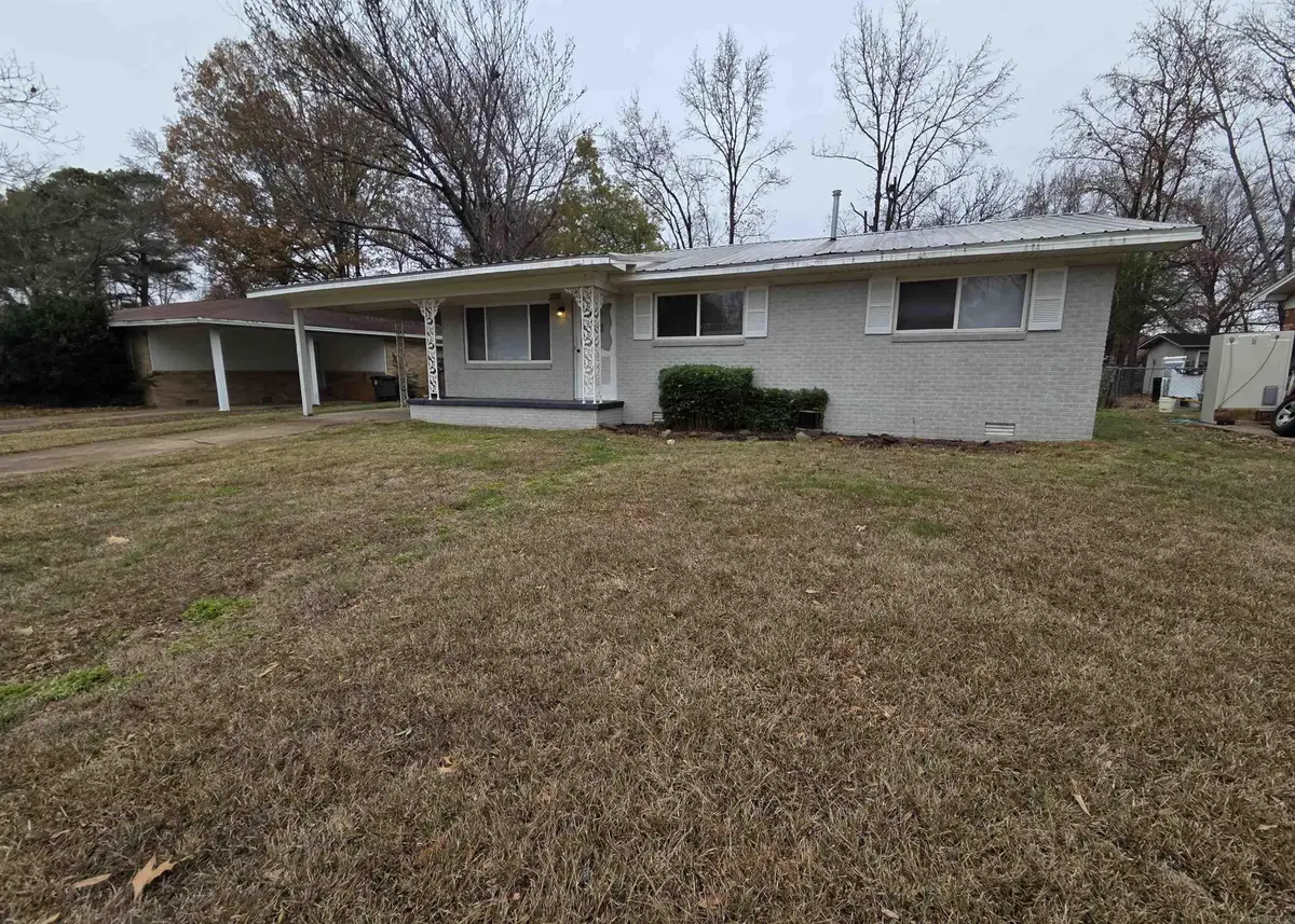 108 Cloverdale, Searcy, AR 72143 - Image #1