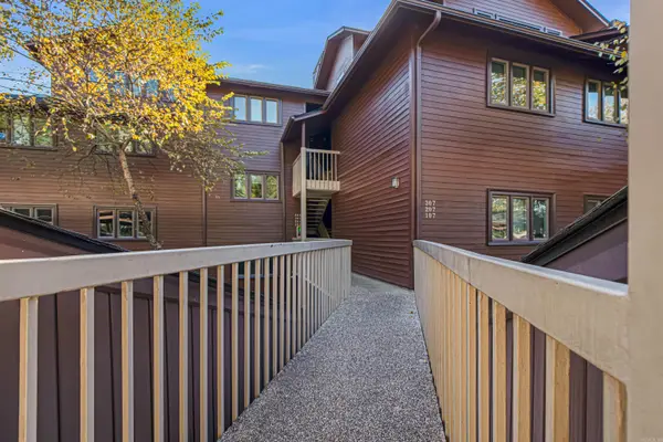 142 Lake Hamilton Drive #8-308, Hot Springs Village, AR 71913