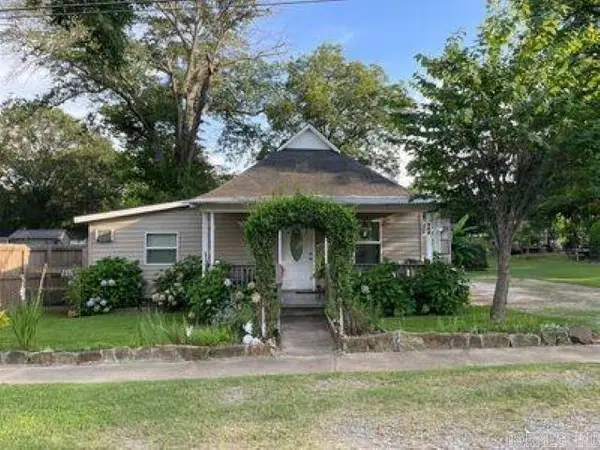 106 Arch Street, Bald Knob, AR 72010