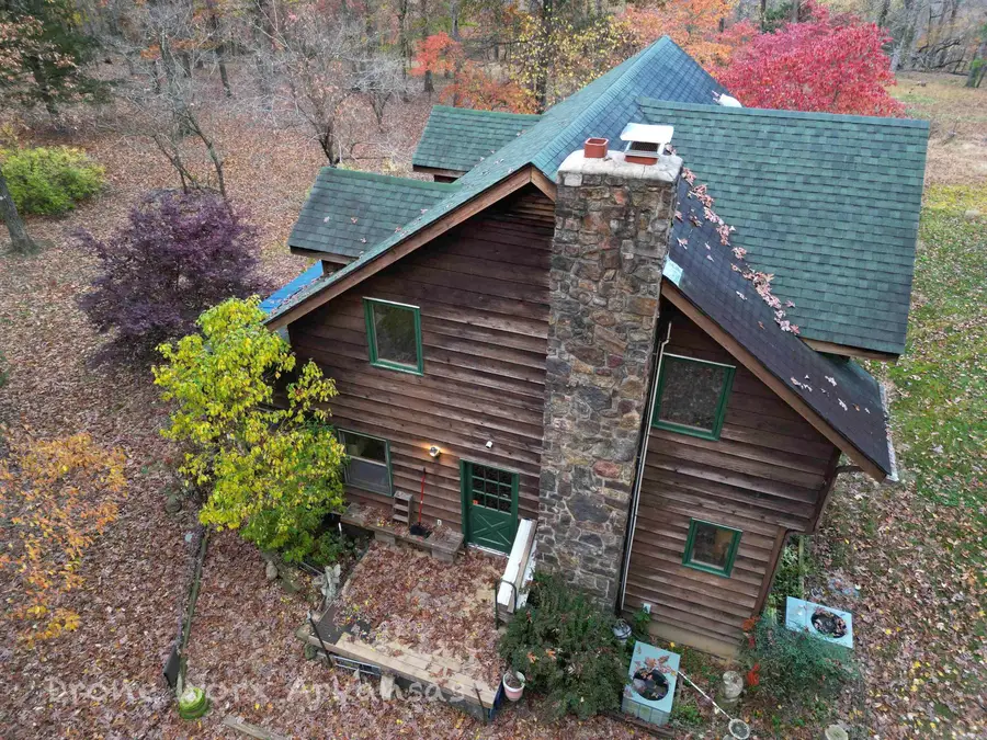 Address Withheld By Seller, Leslie, AR 72645 - Image #3