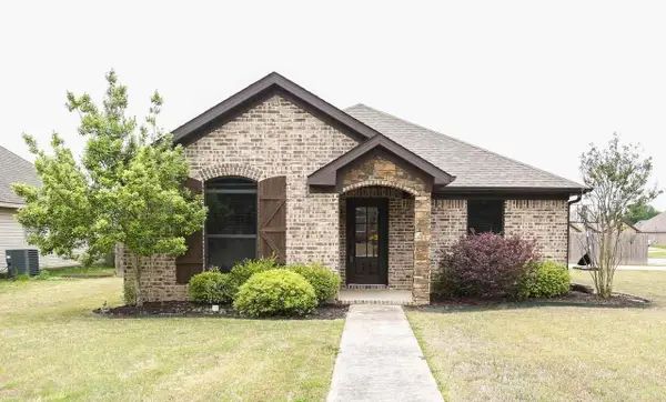 2002 Beaver Falls, Jonesboro, AR 72404