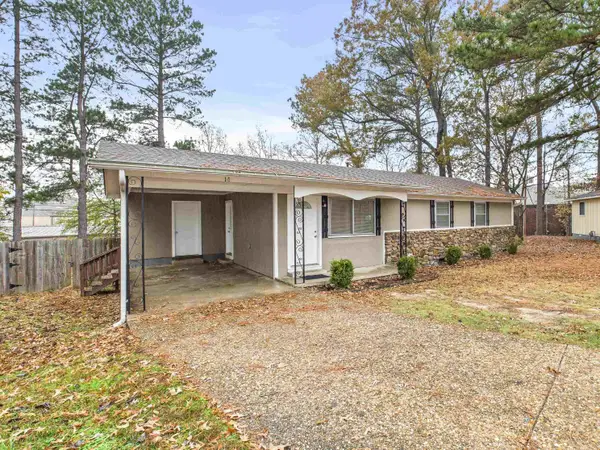 14 Linkay Court, Little Rock, AR 72209