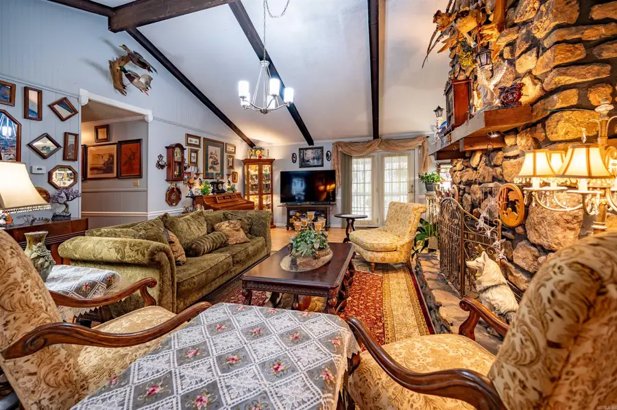 109 Pin Oak Drive, Cabot, AR 72023 - Image #3