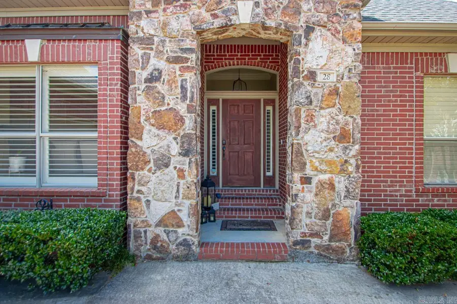 28 Bronte Court, Little Rock, AR 72223 - Image #3