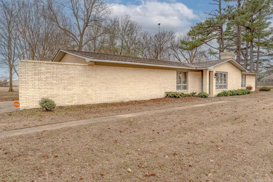 1306 Woodfield Cove, Trumann, AR 72472 - Image #2