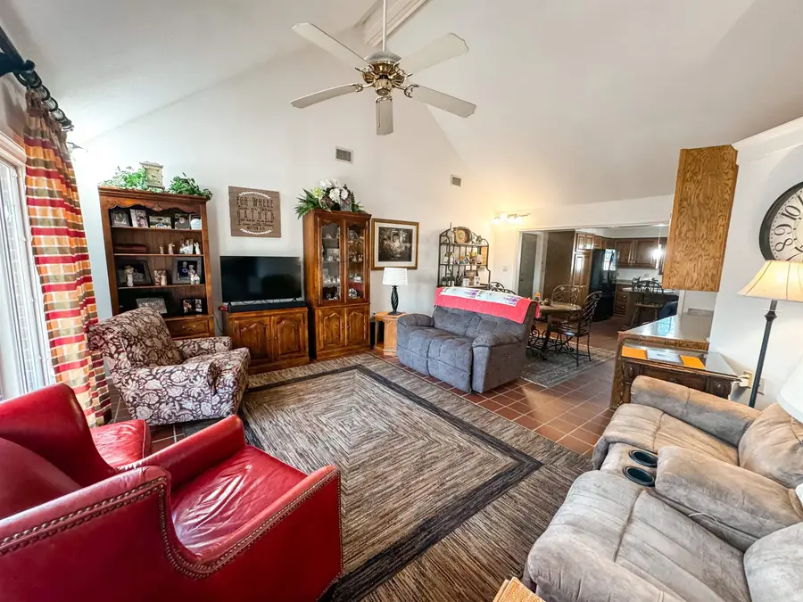 303 River Oaks Blvd, Searcy, AR 72143 - Image #3