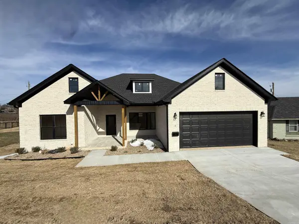 8 Cobble Hill Road, Little Rock, AR 72211