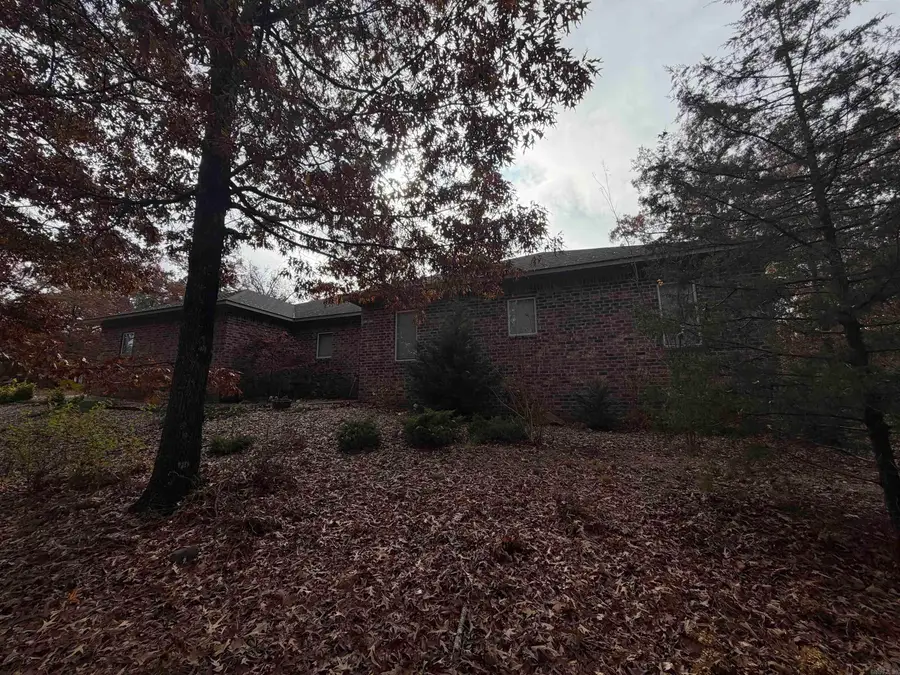 110 Shady Thicket Lane, Little Rock, AR 72204 - Image #2