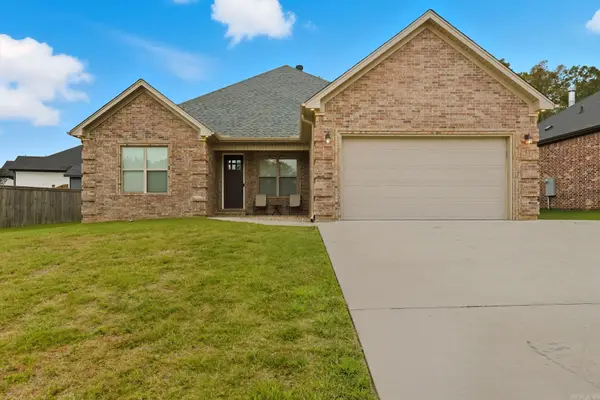 9009 Wooddale Dr, Sherwood, AR 72120