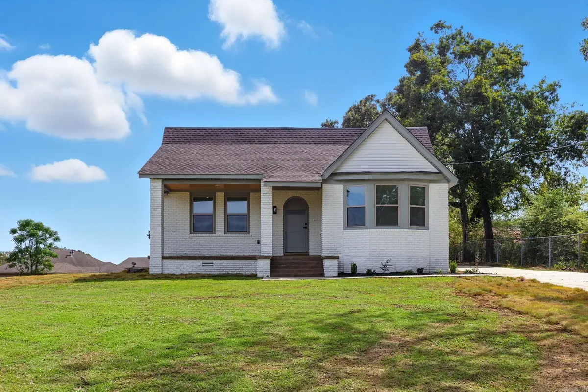 1300 E Maryland Avenue, Sherwood, AR 72120 - Image #1