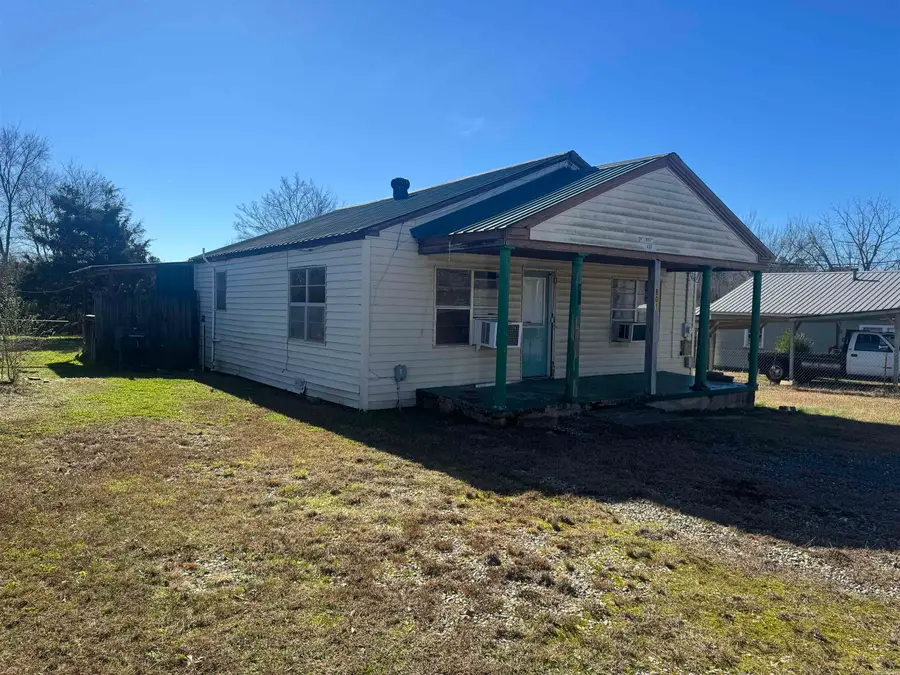 801 Deridder Avenue, Mena, AR 71953 - Image #2