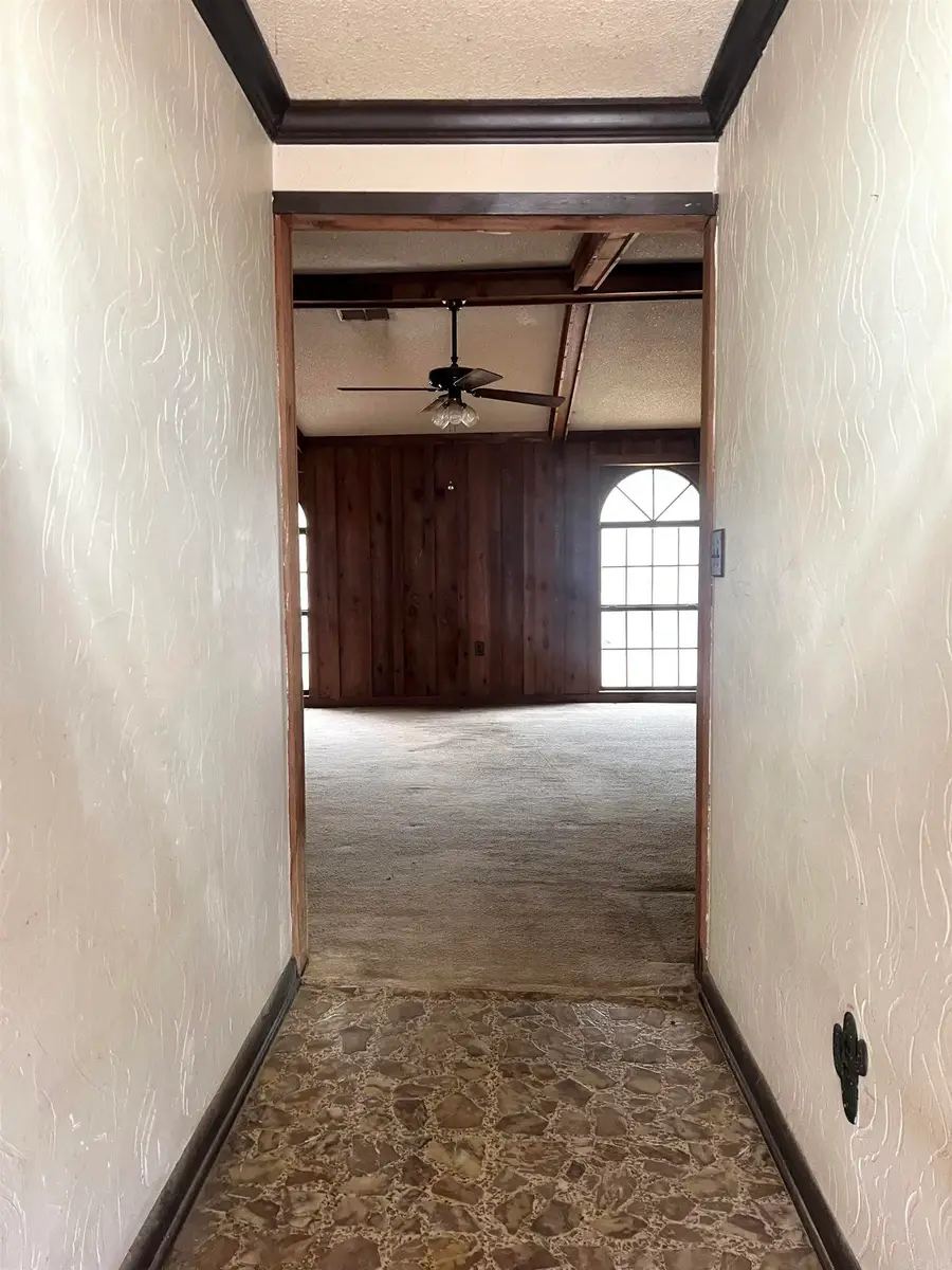 100 Sherwood Street, McGehee, AR 71654 - Image #2