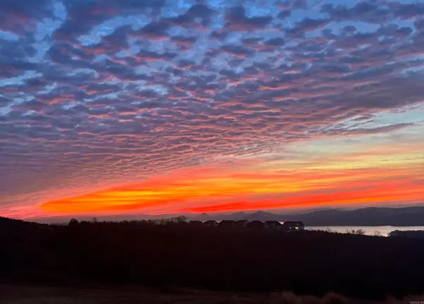 33911 Lakeview West Drive, Roland, AR 72135