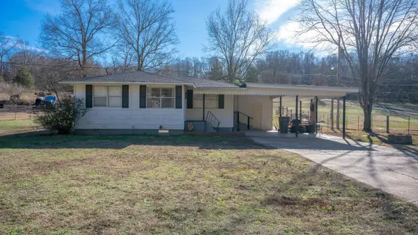 2920 Cave Creek Road, Batesville, AR 72501