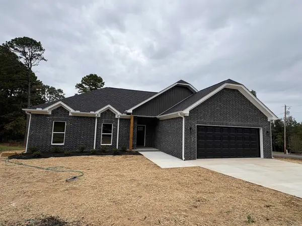 2-B Silverleaf Cove, Greenbrier, AR 72058