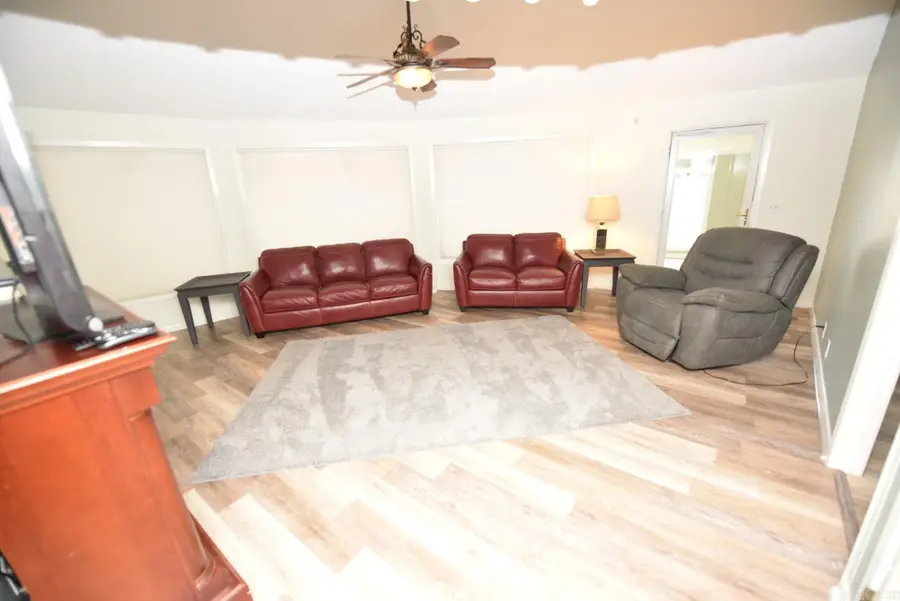 232 Snead Drive, Fairfield Bay, AR 72088 - Image #3