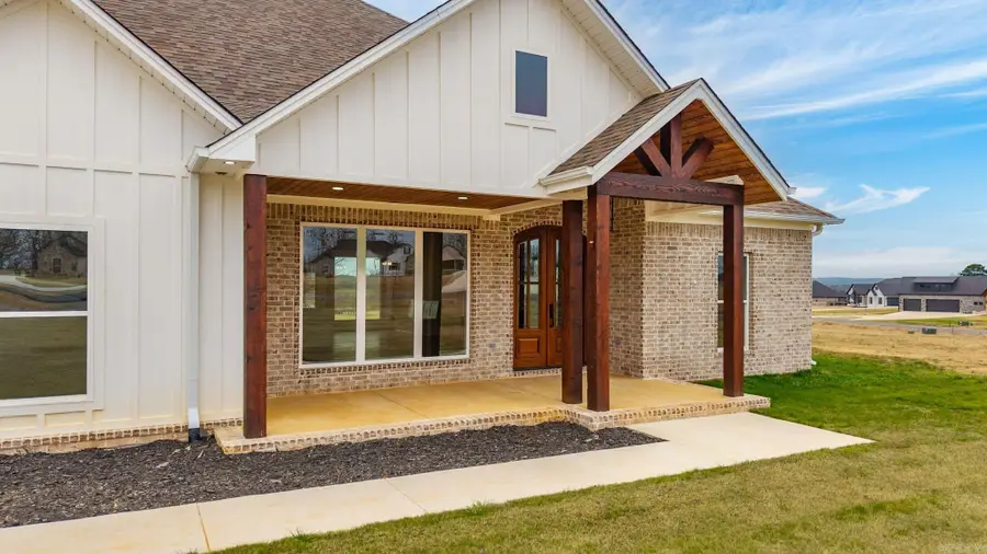 76 Republican Loop, Greenbrier, AR 72058 - Image #2