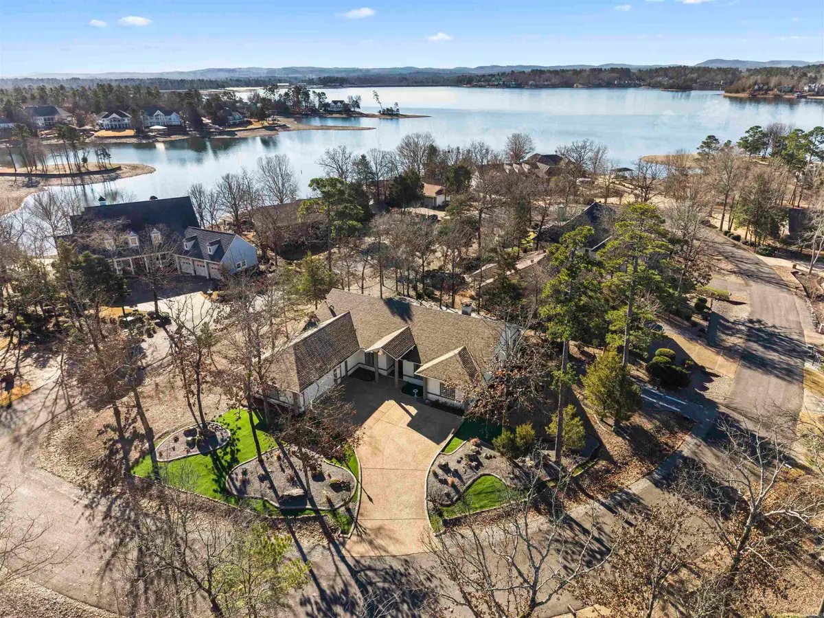 7 Resplandor Loop, Hot Springs Village, AR 71909 - #1