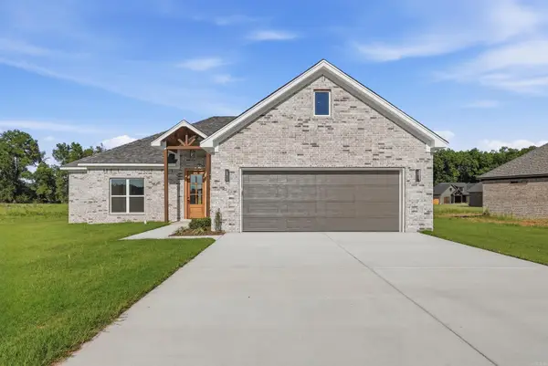 31 Sunny Drive, Morrilton, AR 72110