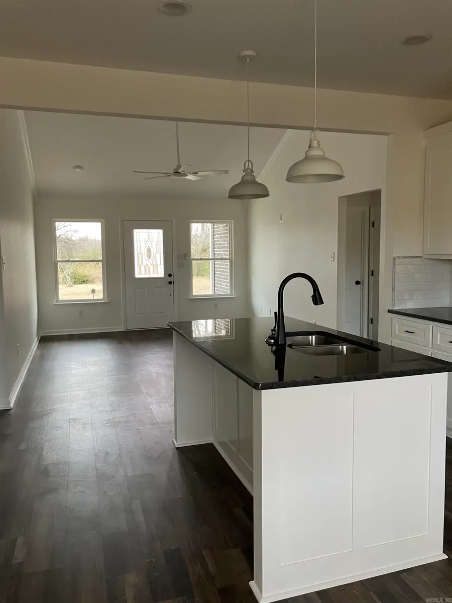 204 S Apple Street, Beebe, AR 72012 - #3