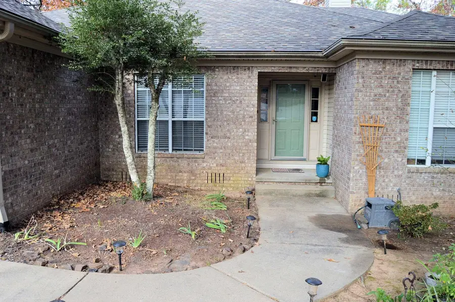 9 Vail, Maumelle, AR 72113 - Image #2